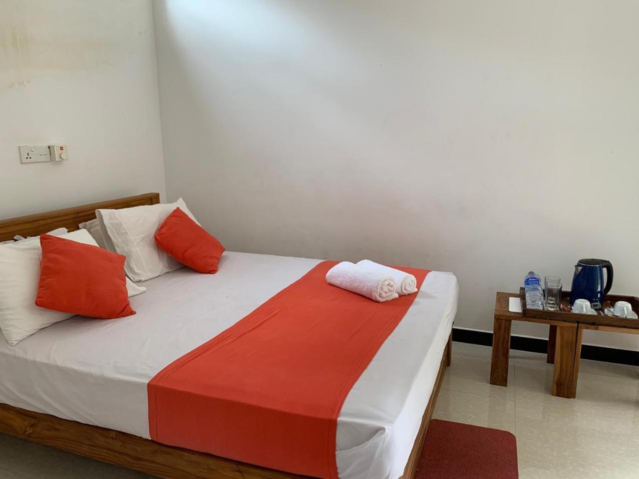 Hotel Cassia Uda Walawe Chambre photo