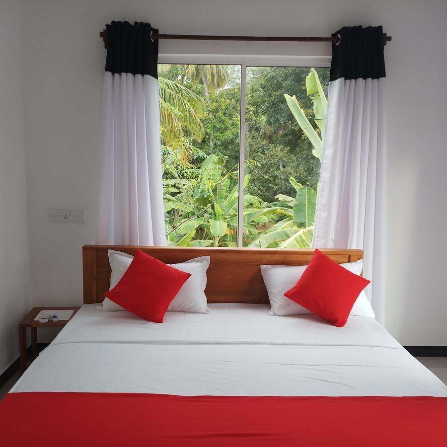 Hotel Cassia Uda Walawe Extérieur photo