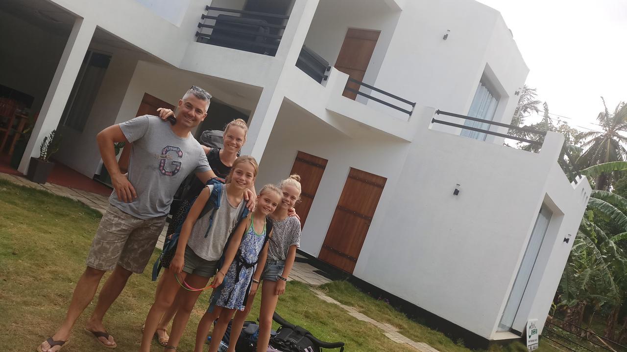 Hotel Cassia Uda Walawe Extérieur photo