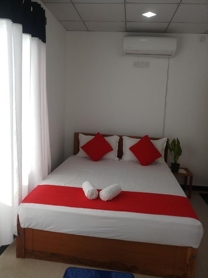 Hotel Cassia Uda Walawe Extérieur photo